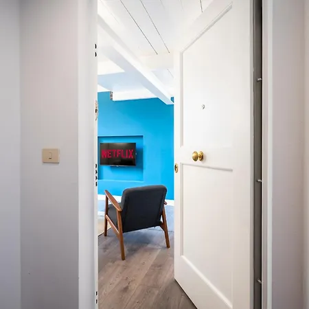 The Luxor - Capponi * Florencie