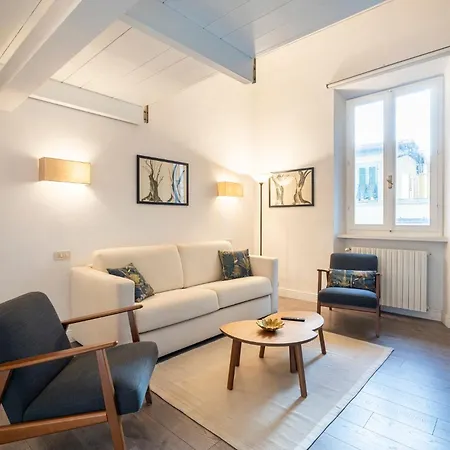 The Luxor - Capponi * Florencie